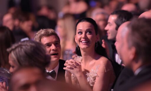 Hollywood klør seg i hodet etter Katy Perry og Orlando Blooms mystiske annonsering