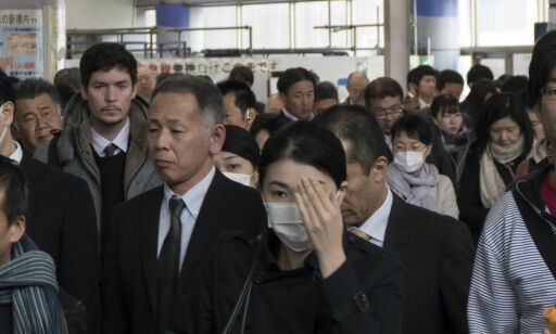 «På jobb igjen både lørdag og søndag. Nå ønsker jeg bare å dø». I Japan dør trolig over 10 000 mennesker av overarbeid hvert år