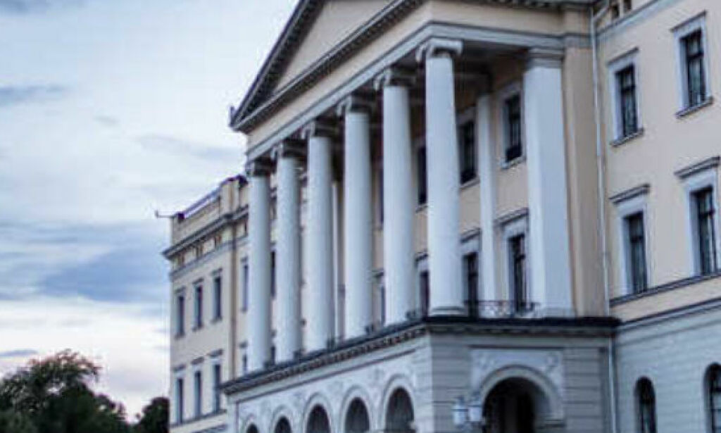 - Slottet legger press på intervjuobjekter