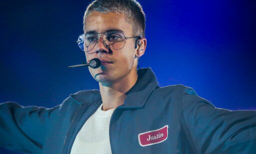 Justins bisarre oppførsel vekker oppsikt