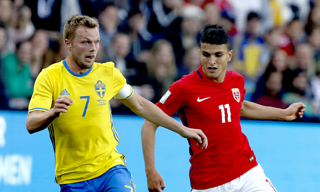 Svenske stjerner forbauset over tilstanden i norsk fotball: - Jeg ble sjokkert. Hvordan er det mulig?