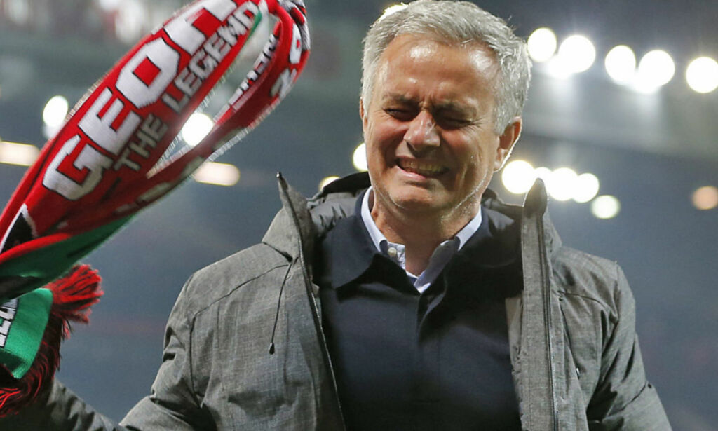 Mourinho-bildene som viser den store betydningen: «Kjemper mot tårene»