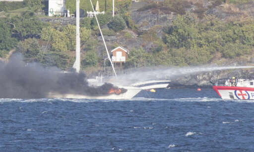 Båtbrann i Oslo­fjorden – én person omkommet