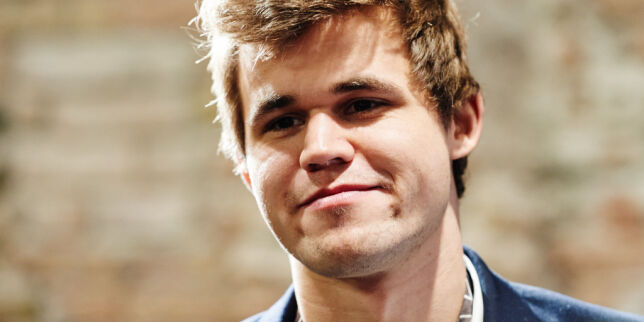 Magnus Carlsen overrasket med romantisk kjærestebilde