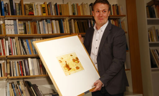 OSLO 20140306.
Bernhard Ellefsen fikk prisen Årets litteraturkritiker 2014 for sin innsats som kritiker blant annet i Morgenbladet på Litteraturhuset i Oslo.
Foto: Heiko Junge / NTB scanpix