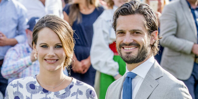 Sofia og Carl Philip viser frem prins Gabriel for første gang