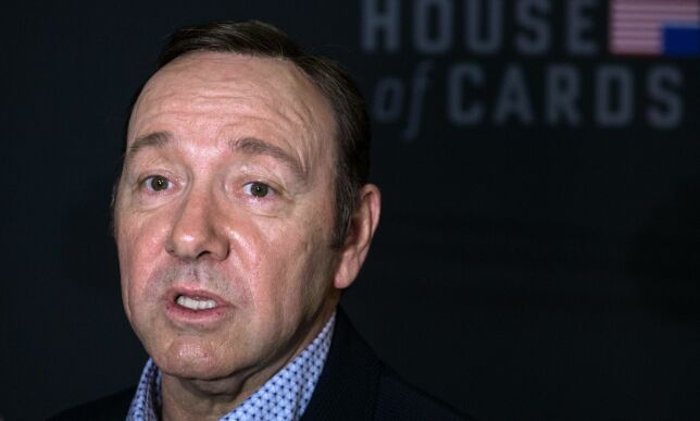 Kevin Spacey erklærer at han er homofil etter anklager om seksuell trakassering