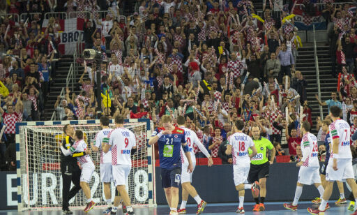De festet oss rett ut av banen
