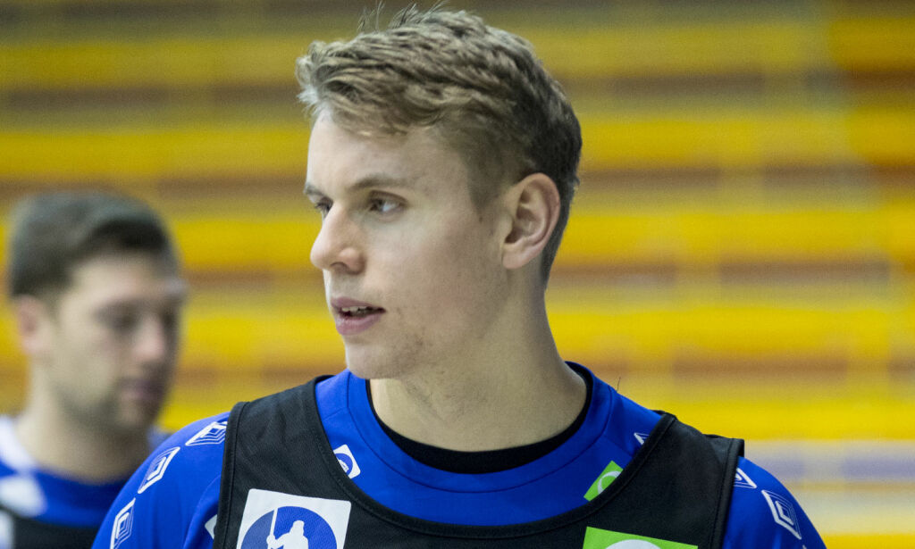Sæverås kommer inn til Sverige-kampen