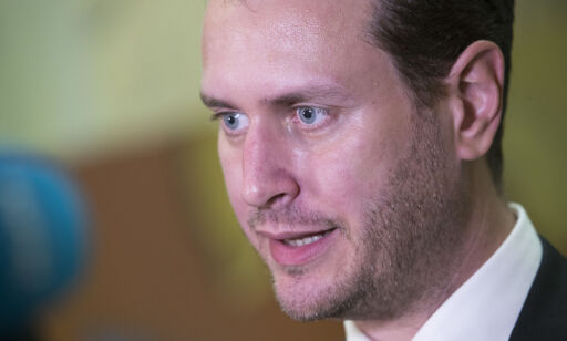 Frp ber Høyre bestemme om Thommessen må gå