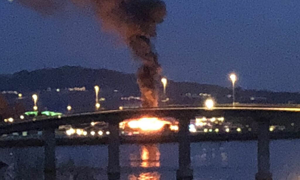 - Familie på tre omkom i brann på campingplass