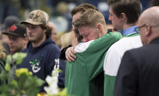 Hele Canada er i sorg etter tragedien. Nå raser pårørende etter falske dødsannonser