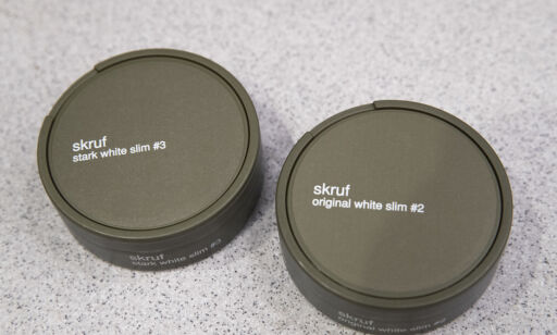 Klarer ikke lage nok «stygge» snusbokser