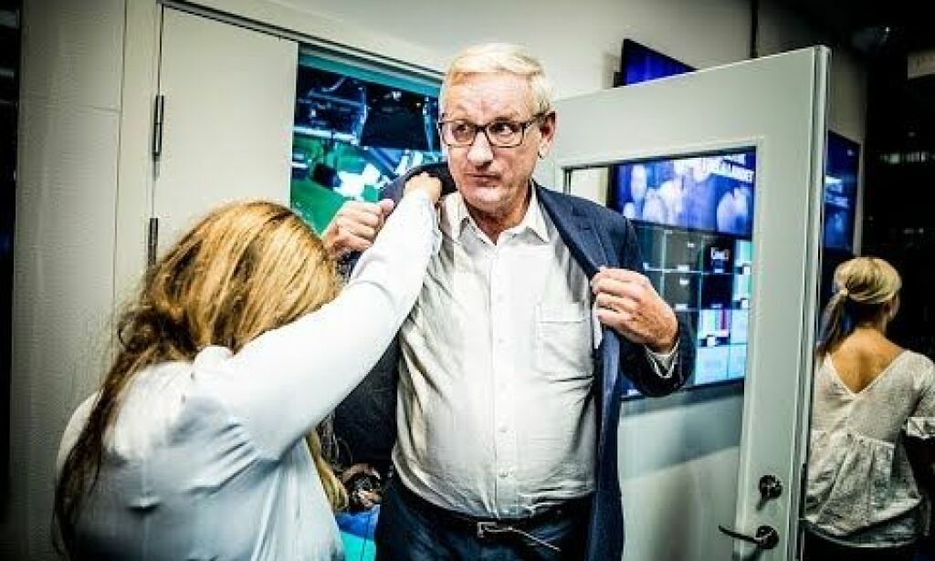 - Å stemme på SD er å kaste sin stemme på havet