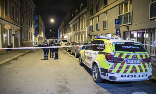 I natt: Mann knivstukket i Oslo og politibetjenter angrepet