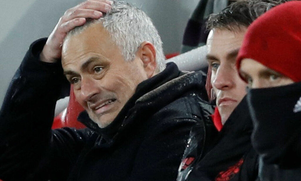 Mener klubben har mistet kontrollen over Mourinho