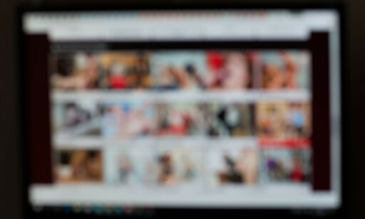 Porno-filter trer i kraft i juli. Ekspertene raser